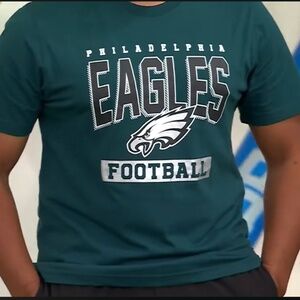 NFL Eagles Short Sleeve T-Shirt. Size: XXL - New